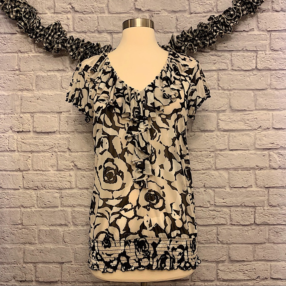 ❗️3/$20❗️I.N.C. Sheer Floral Print Blouse